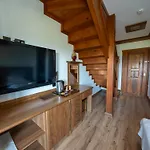Azmakhan Hotel 3*