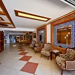 Azmakhan Szálloda 3*