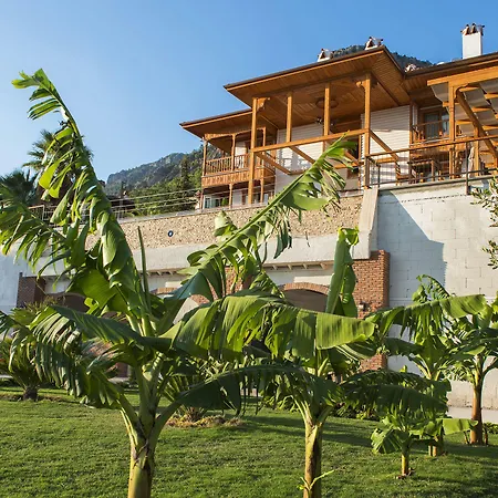 Azmakhan Hotel