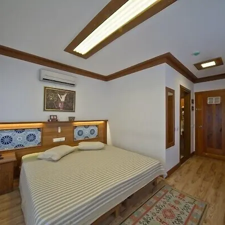Azmakhan Hotel