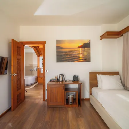 Azmakhan Hotel 3*
