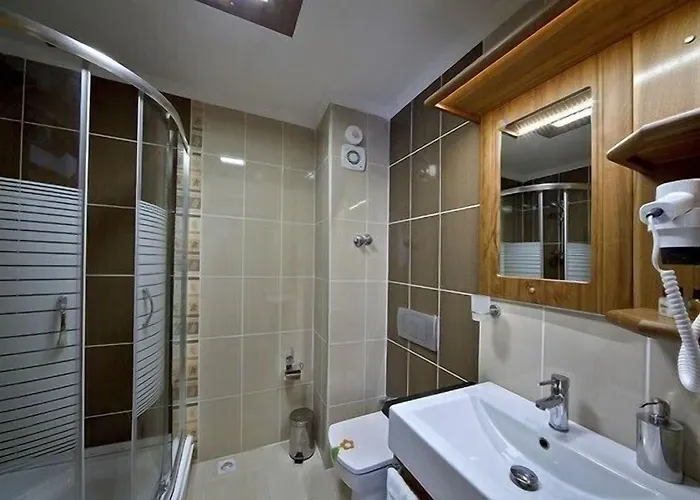 Otel Azmakhan Akyaka (Mugla)